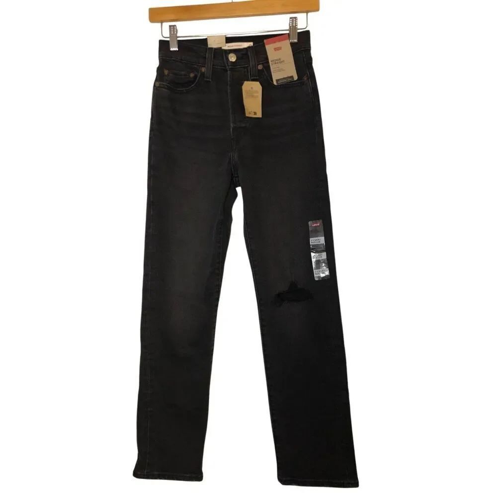 NWT Levi's Wedgie Straight black sz 25 0 x Short Distressed